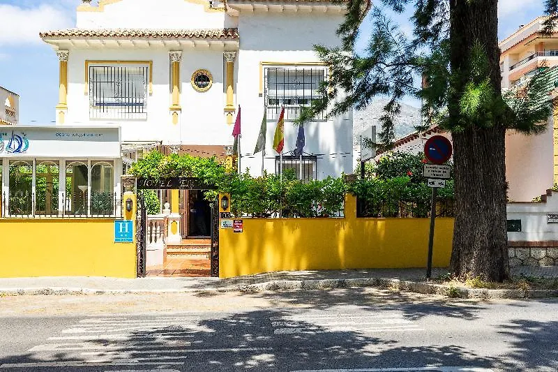 Elcano Malaga 2*,  Spain